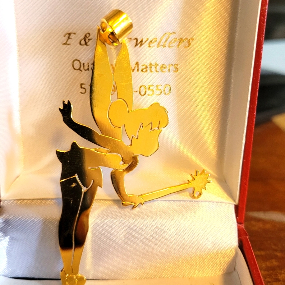 Beautiful pendant custom design Tinkerbell